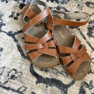 Boys saltwater sandals brown leather size 11